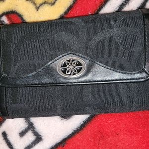 Women's wallet